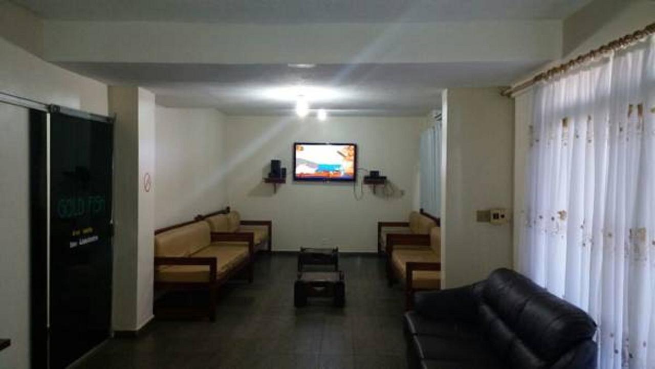 Candeias Hotel Gold Fish Corumbá Eksteriør billede