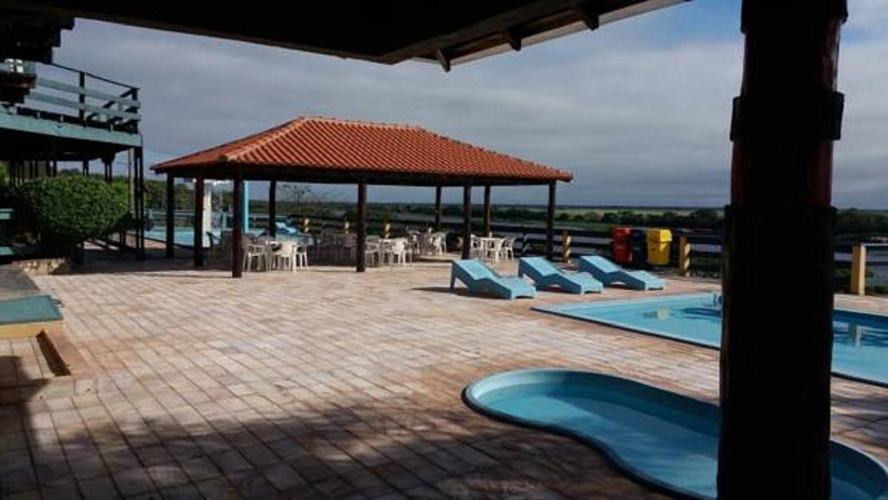 Candeias Hotel Gold Fish Corumbá Eksteriør billede
