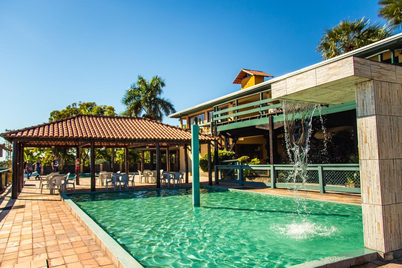 Candeias Hotel Gold Fish Corumbá Eksteriør billede