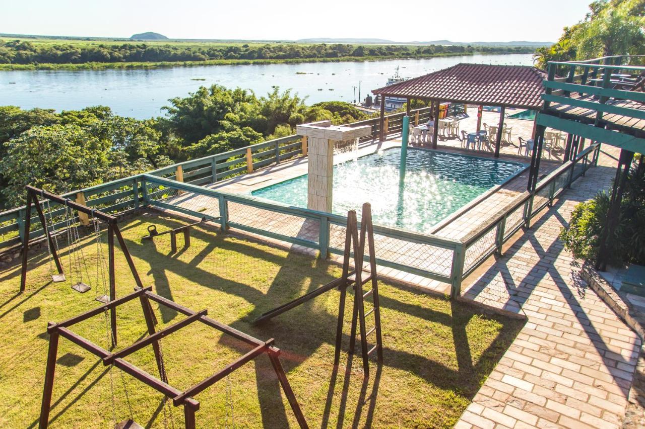 Candeias Hotel Gold Fish Corumbá Eksteriør billede